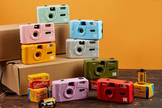 Kodak M35 Review: A Pocket Full of Colour